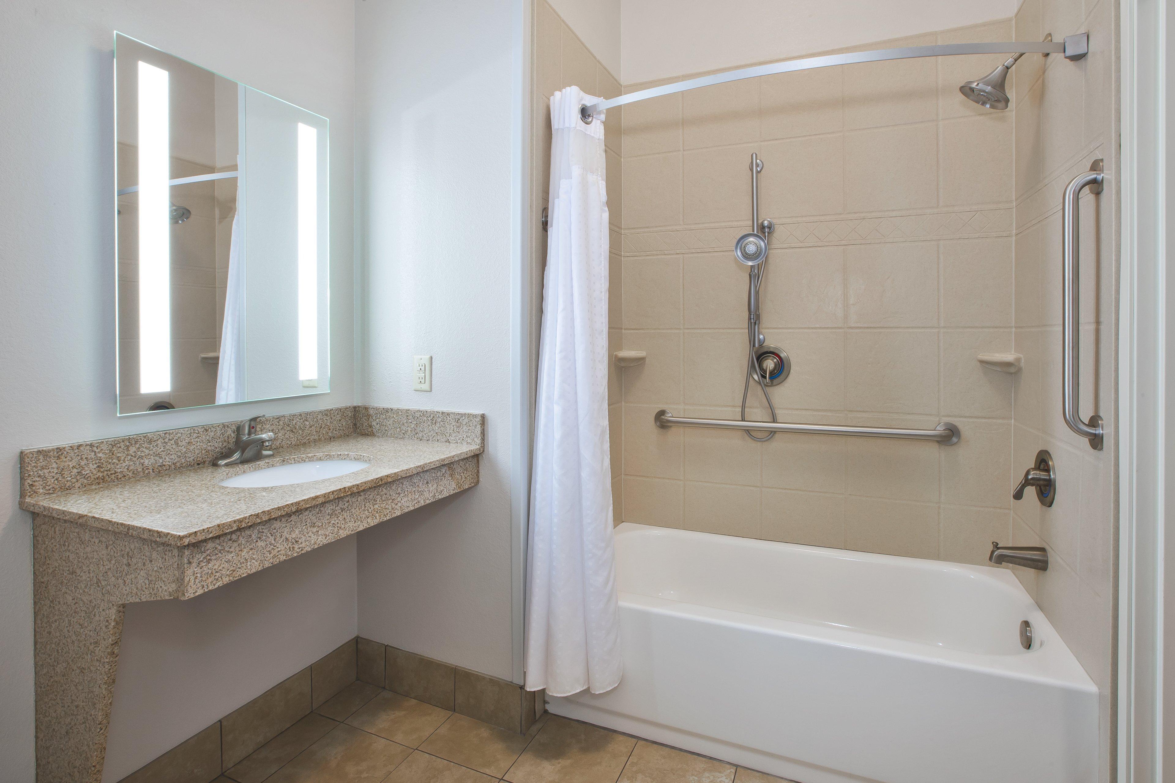 Holiday Inn Express Niles By Ihg Exterior foto