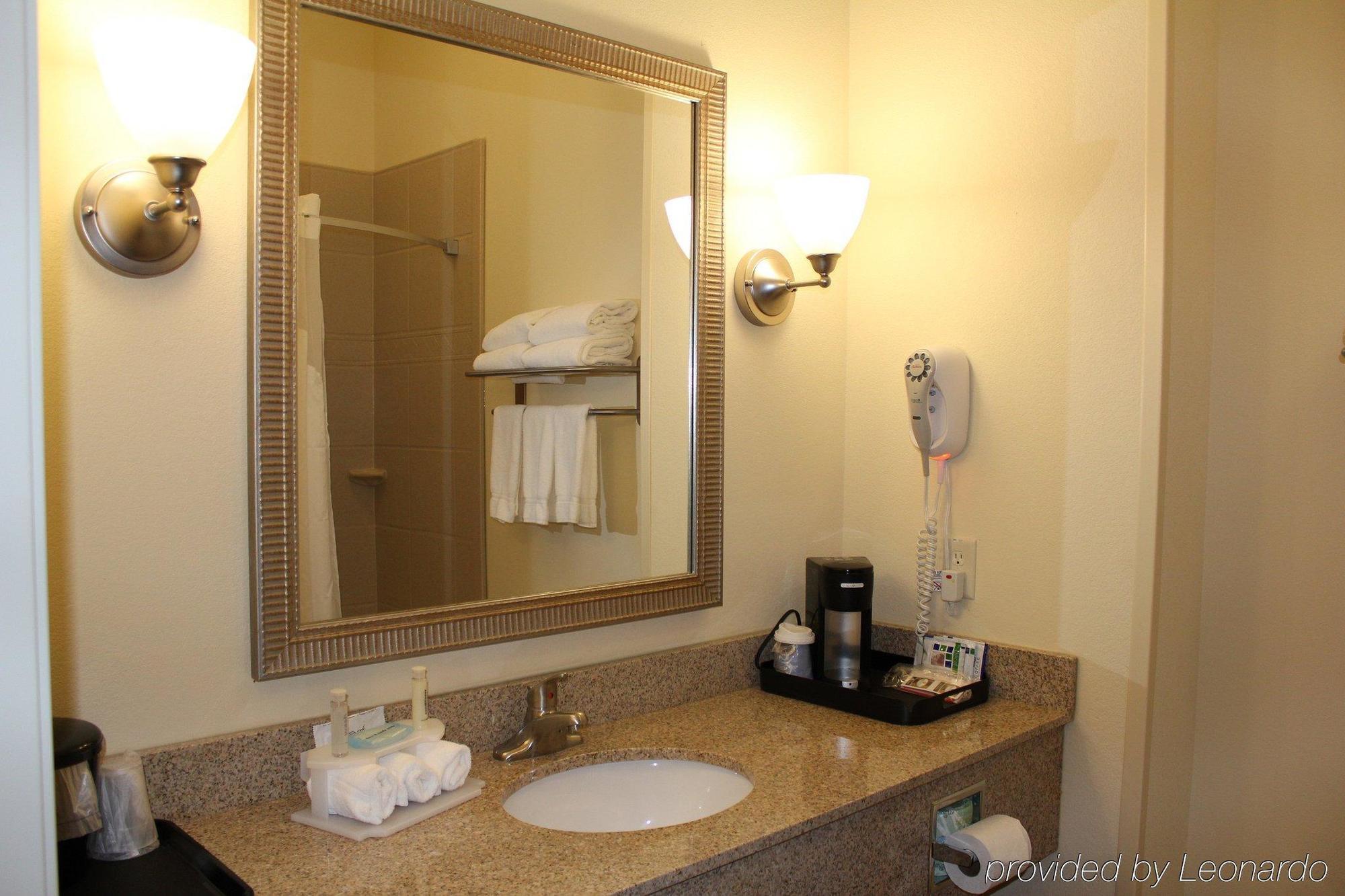 Holiday Inn Express Niles By Ihg Quarto foto